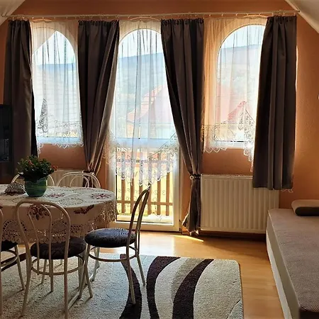 بيت ضيافة Bihari Vendeghaz Felsőtárkány