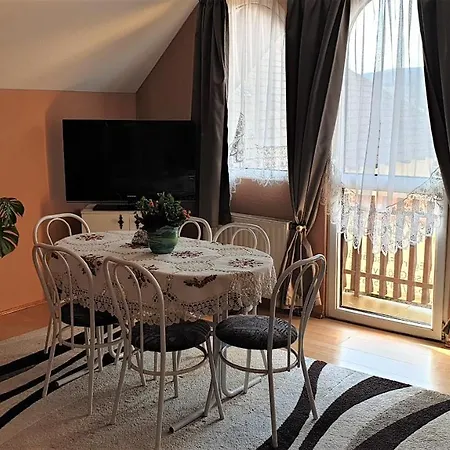 Bihari Vendeghaz 4* Felsőtárkány